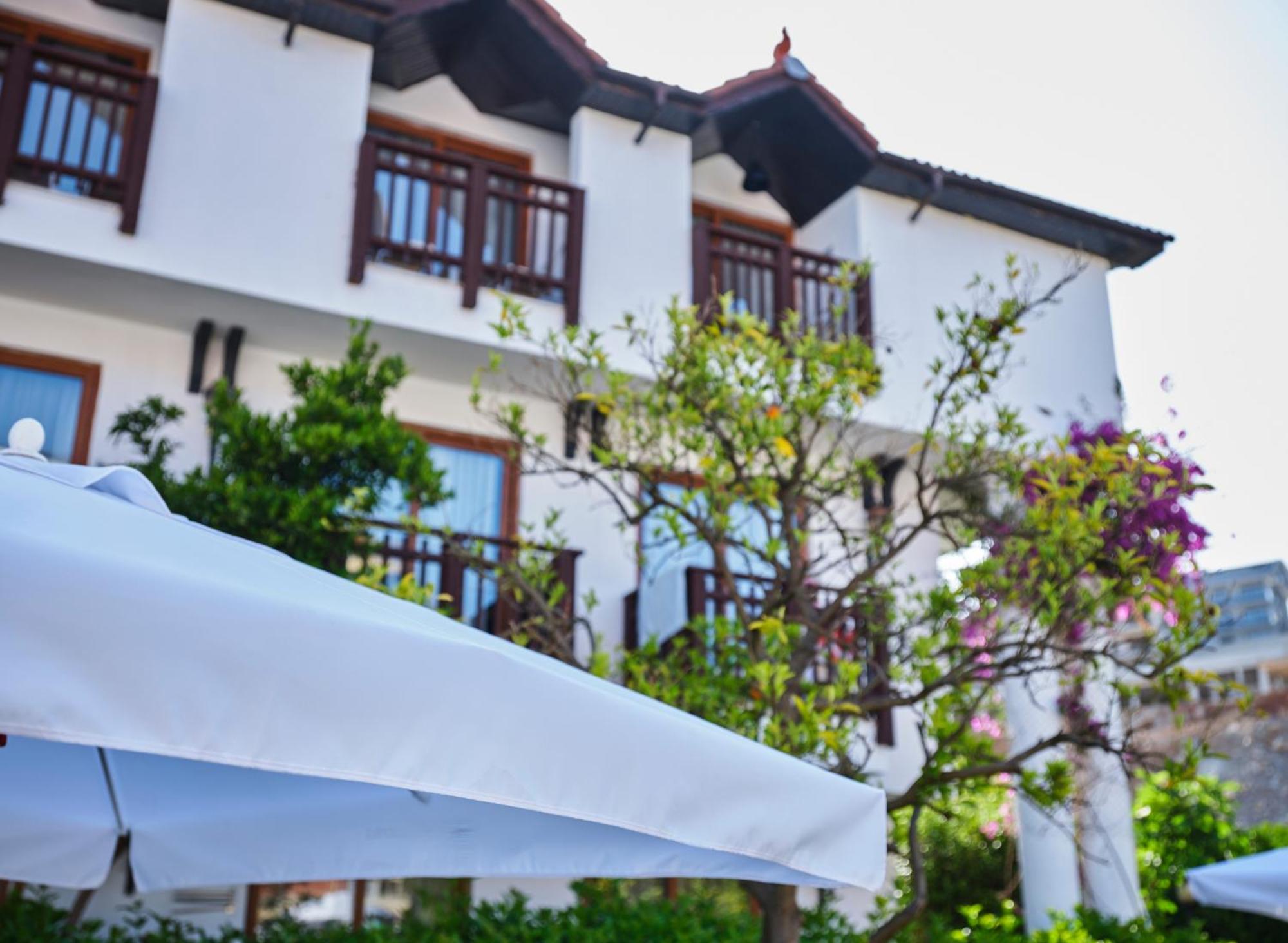 Noxinn Hotels Club Ultra All Inclusive Konaklı Εξωτερικό φωτογραφία